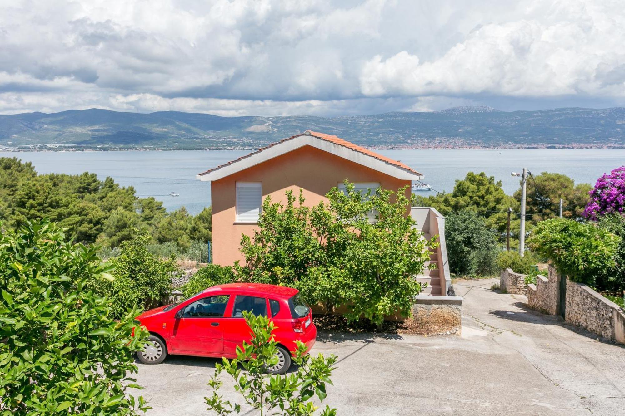 Apartments By The Sea Slatine, Ciovo - 11126 Экстерьер фото