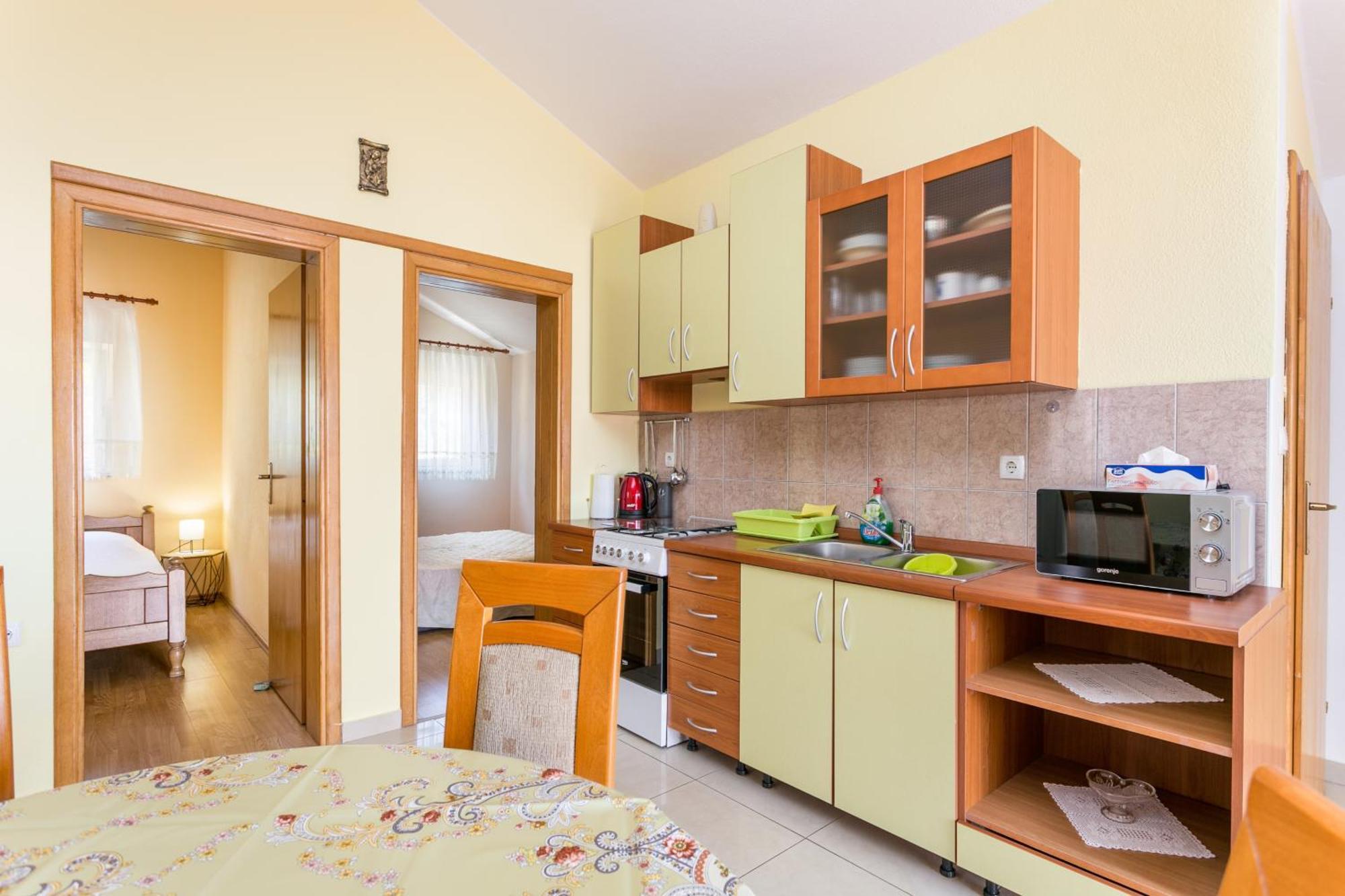 Apartments By The Sea Slatine, Ciovo - 11126 Экстерьер фото